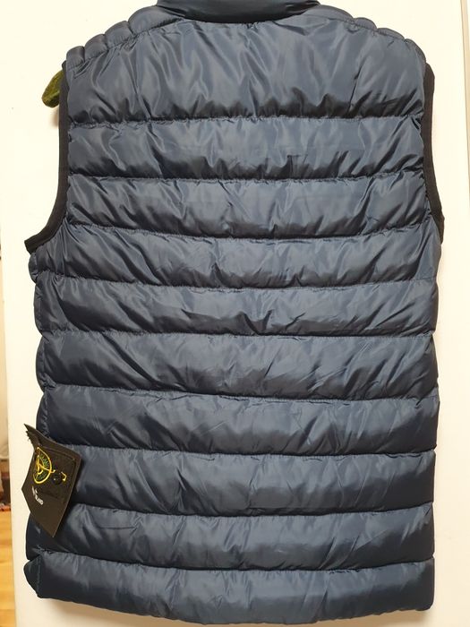 Stone Island, Canada Goose жилетки.