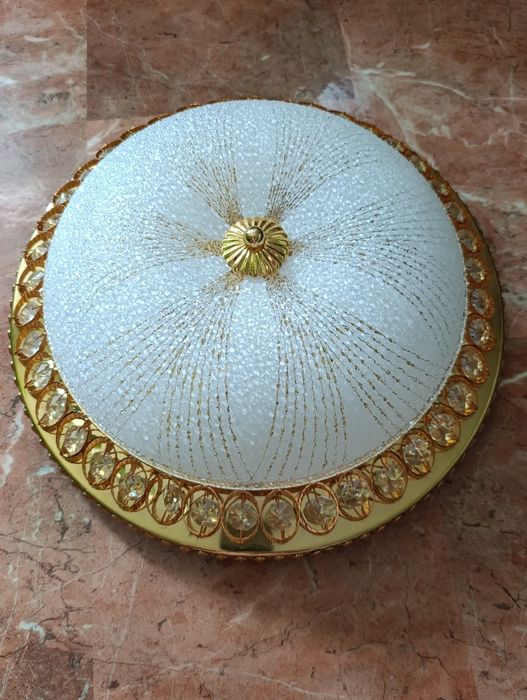 люстра металическая