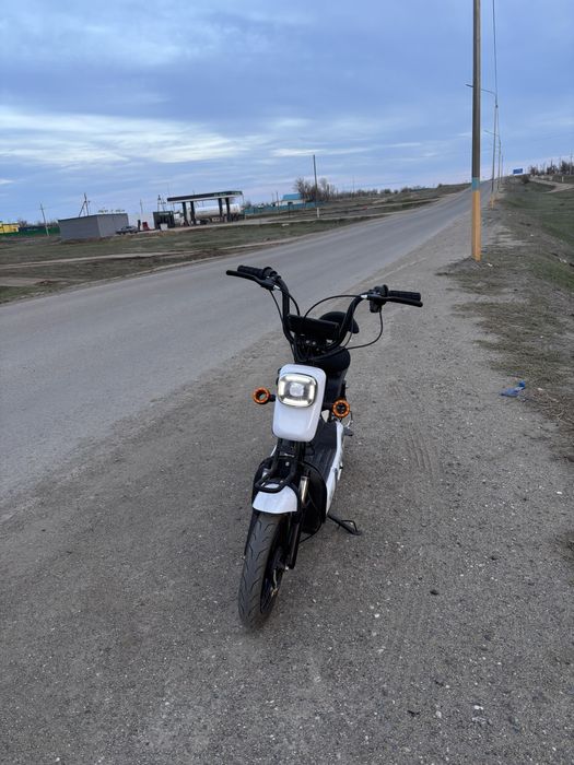 Продам элеткро скутер