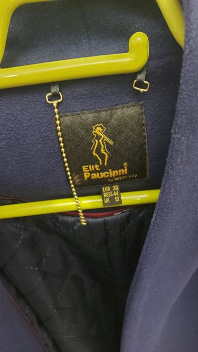 Продам пальто в очень хорошем состоянии