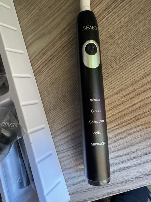 Periuta dinti electrica