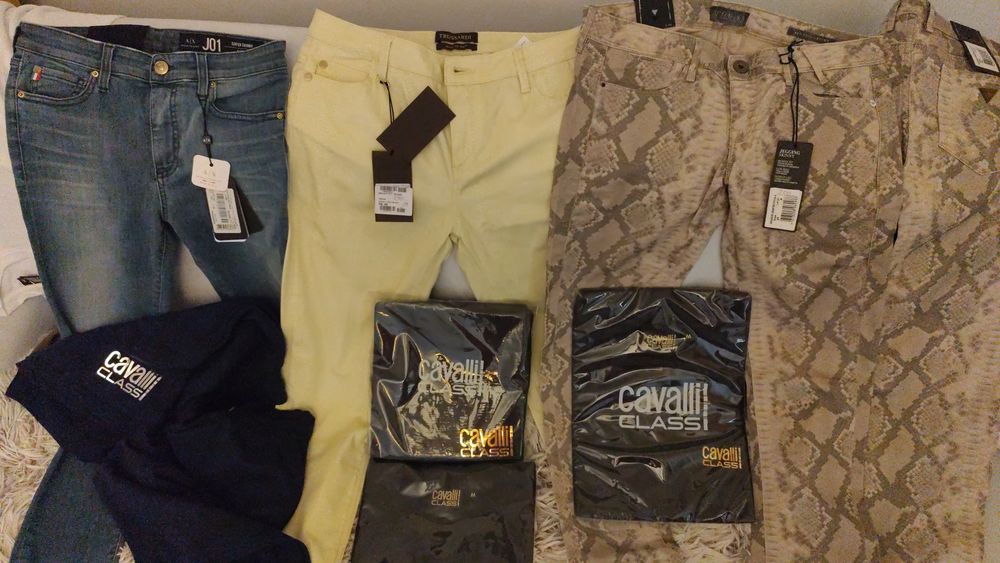 Blugi Guess și Trussardi