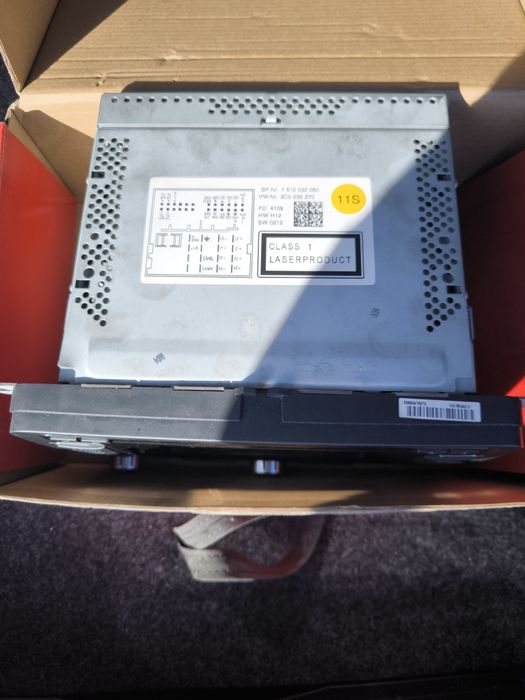 Radio RNS310 defect  VW SKODA  Seat