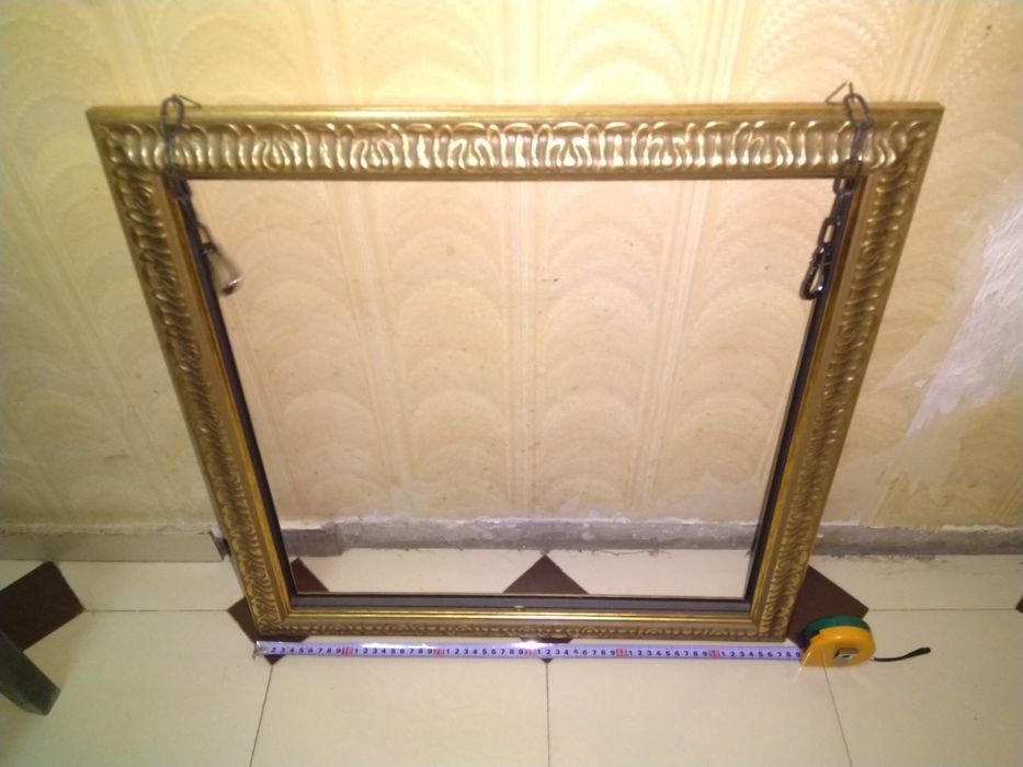 Двустранна рамка за закачане на таван / Метална стойка за вино