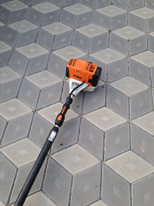 Foarfeca Gard Viu Stihl  KM 131 R 2022