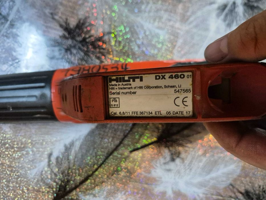 Pistol cuie HILTI DX 460