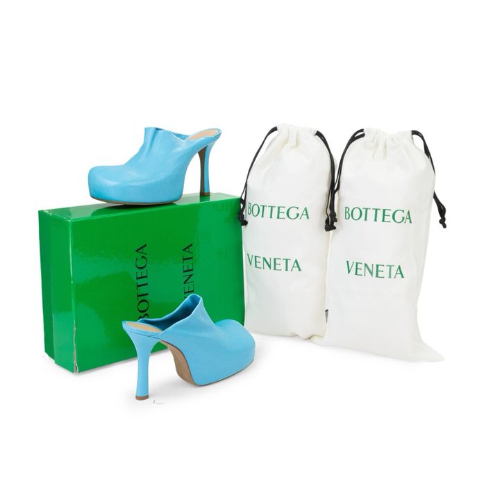 Луксозни дамски обувки на ток BOTTEGA VENETA Baby Blue