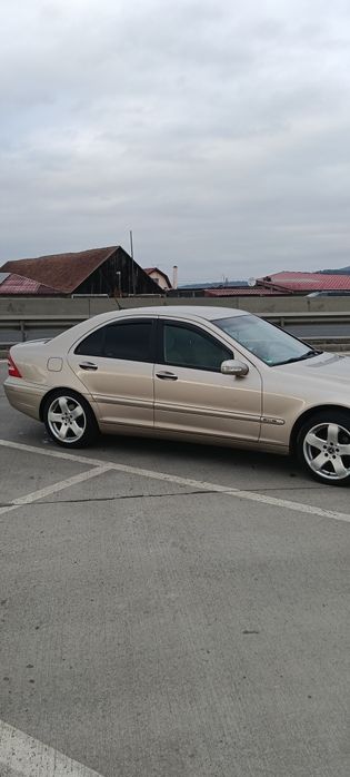 Vânzare automobil