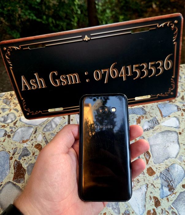 Samsung A3 2017 black