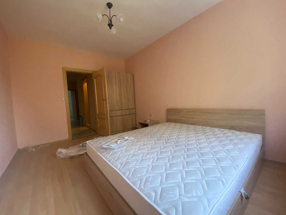 Продава се Тристаен апартамент в София, 7-ми 11-ти километър - 94 кв.м за 3618 €/кв.м - Снимка #1