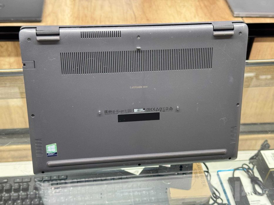 DELL Latitude 3510 Core i5-10210U ram 8gb ssd 256gb 15.6" HD