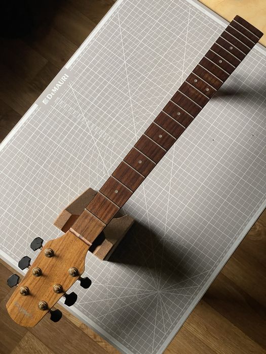 Гриф для акустической гитары