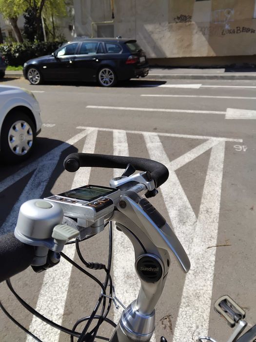 Bicicleta asistata electric cu autonomie mare