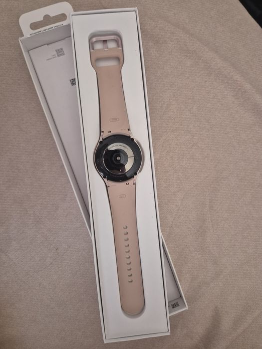 Samsung Galaxy Watch 4 + Samsung Galaxy S22