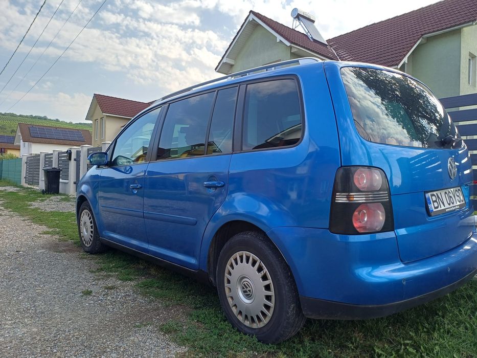 VOLKSWAGEN Touran 2006 — imagine 4
