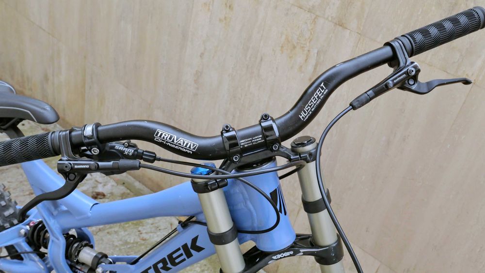 Trek Custom DownHill, 26 цола – Boxxer RC, FOX Van R