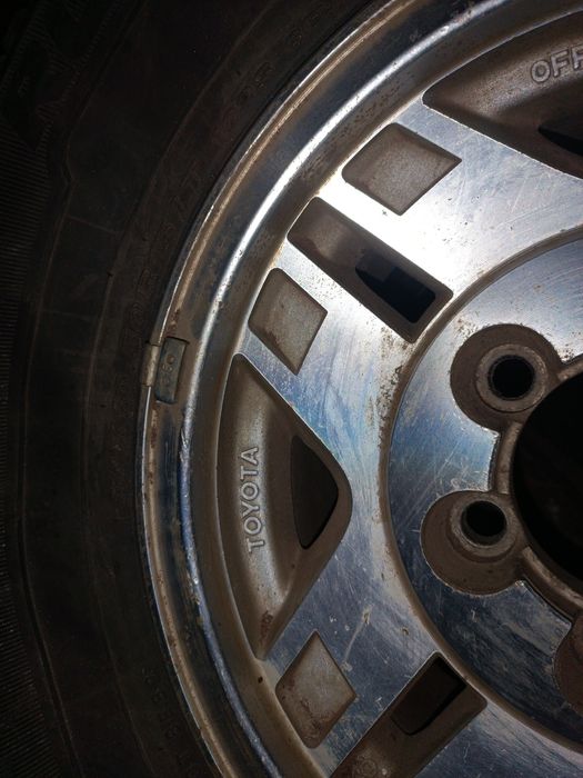 Продам колеса, диски для внедорожников R15