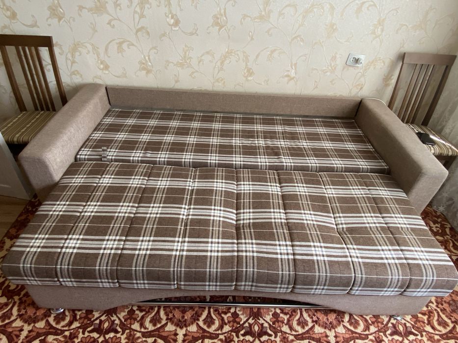Продам раскладной диван