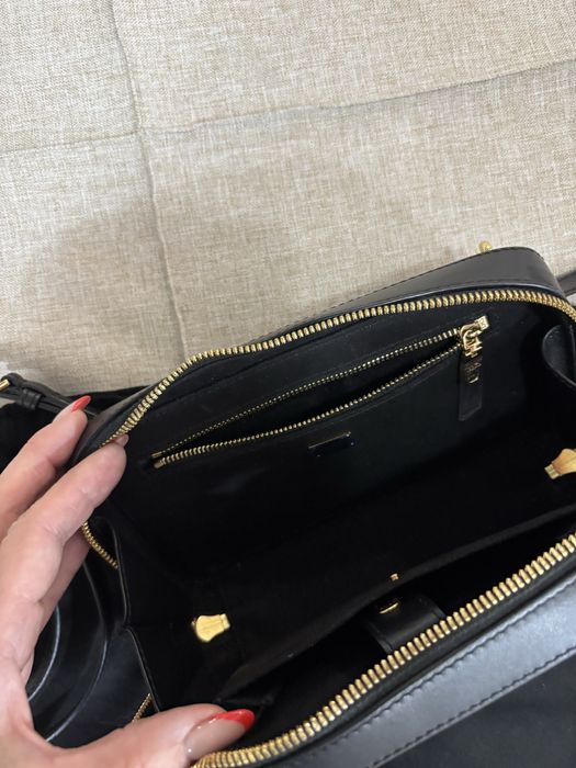 Сумочка Dolce & Gabbana DG logo camera bag