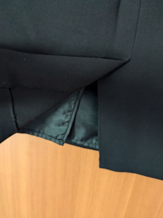 Продам женскую юбку