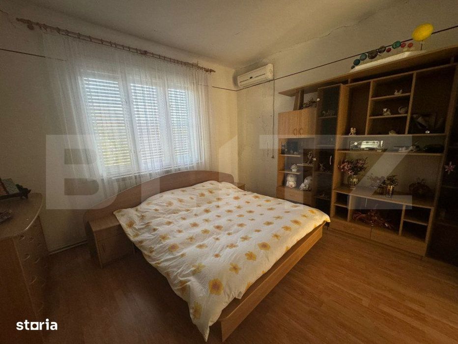 Teren 3450mp de vanzare cu o casa 3 camere, Grigorescu