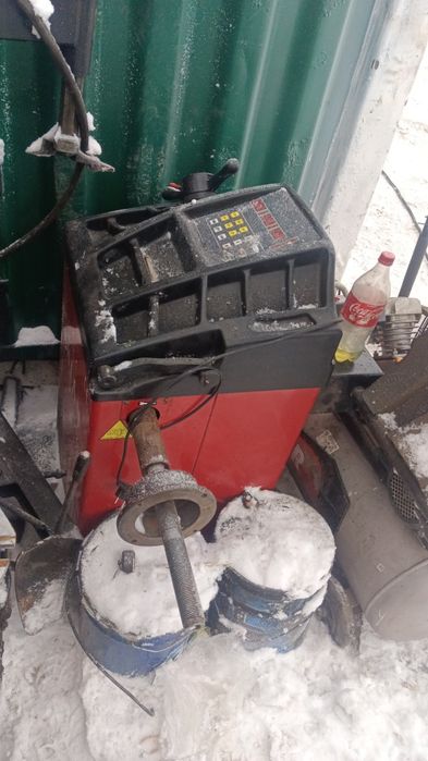 Продам оборудование шиномонтаж