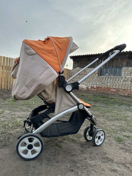 Коляска детская