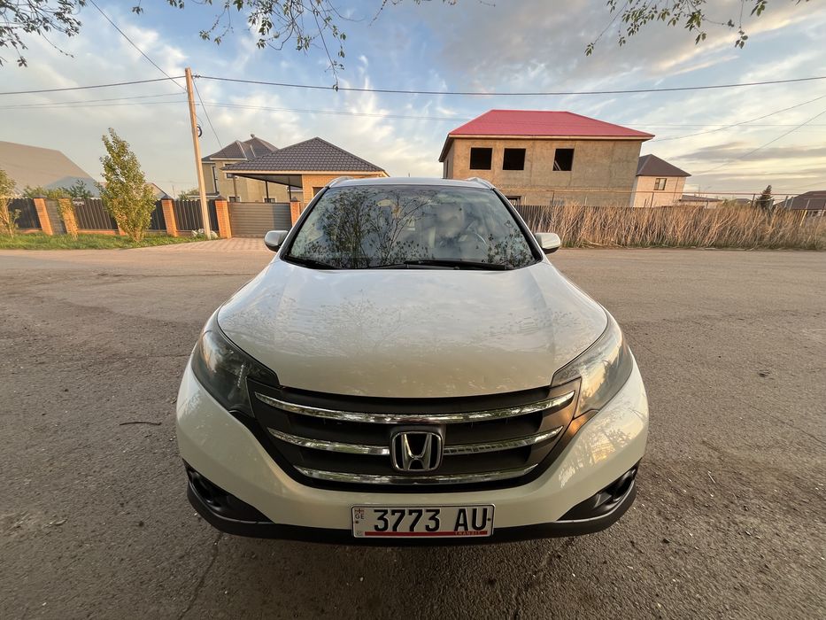 Продам Honda CR-V 2014 г