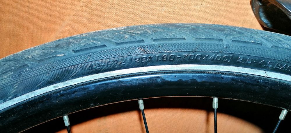 Bicicletă "Kalkhoff Edition DLX" Trekk roti de 28"city bike, 27 viteze