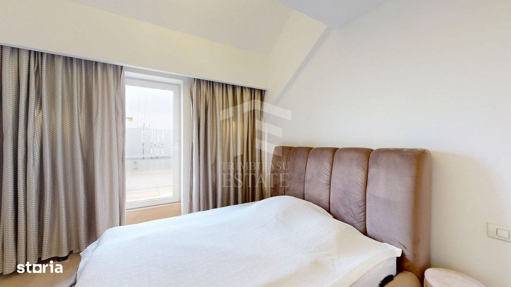 Titan Pallady Ozana– 3 CAMERE, 116 MP + TERASĂ 48 MP