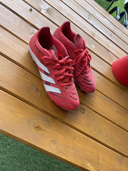 Ghete Fotbal Adidas Predator League nr 41/42