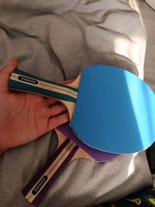 Vând palete de ping pong