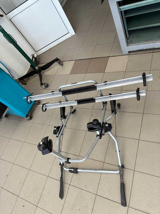 Багажник за 2 броя велосипеди Thule ClipOn High 9105 предимно за автомобили хечбек