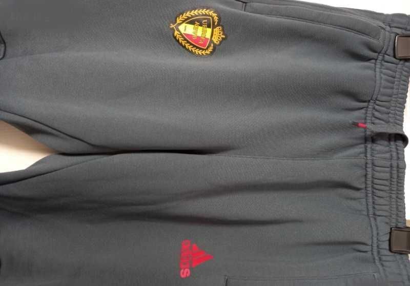 Мъжки спортни дрехи