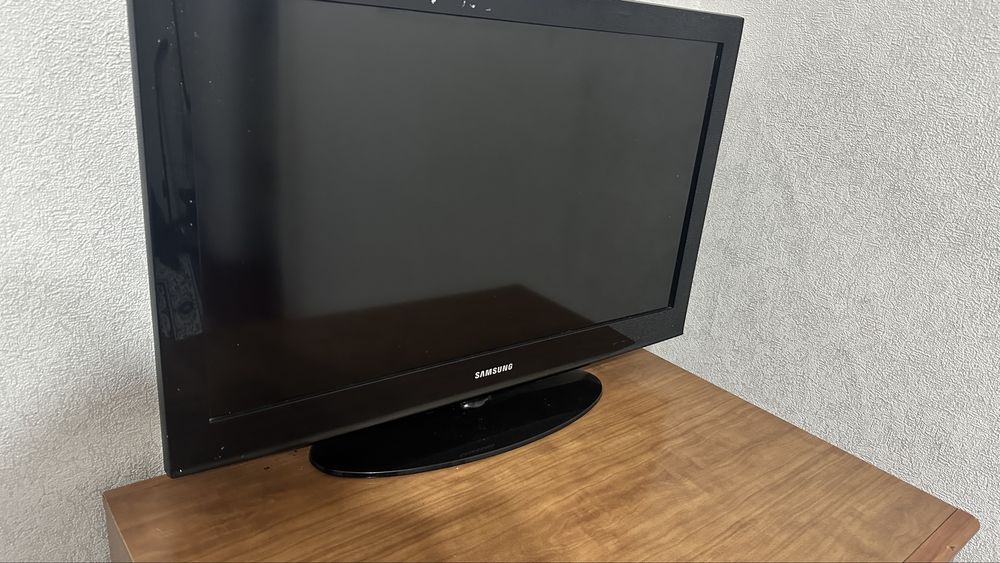 Телевизор самсунг