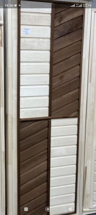 Двери банные из дерева