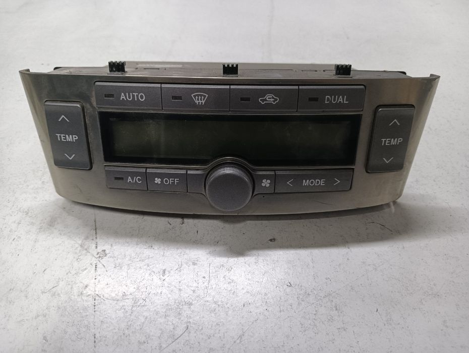 Climatronic Toyota Avensis Saloon _T25_ 2003 - 2008 5590005141