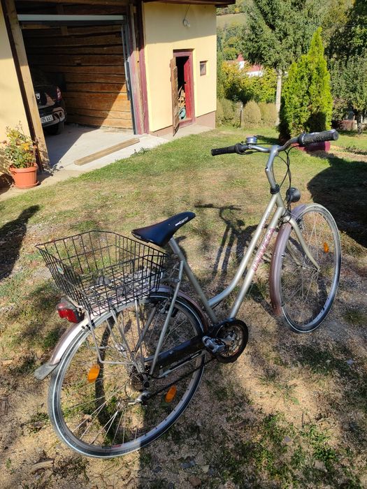 bicicleta dama  în stare foarta bun