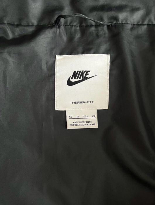 Зимняя куртка Nike