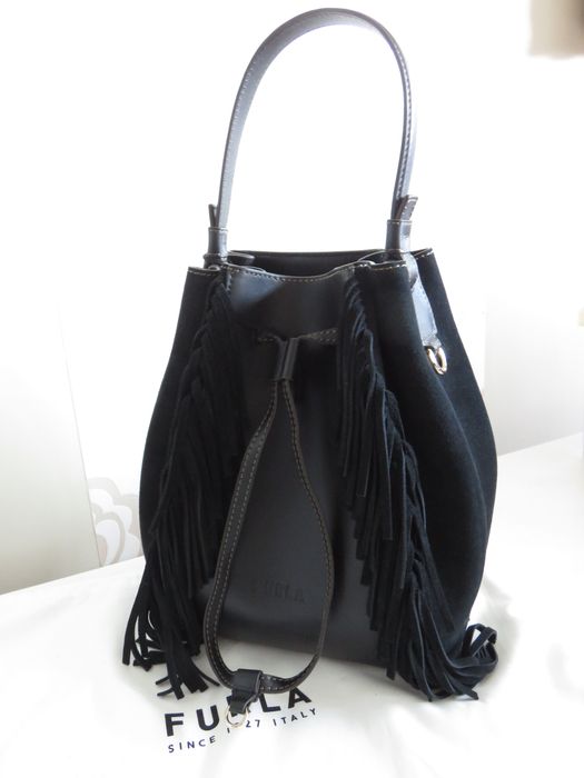 Чанта Furla Miastella Fringe bucket bag, нова