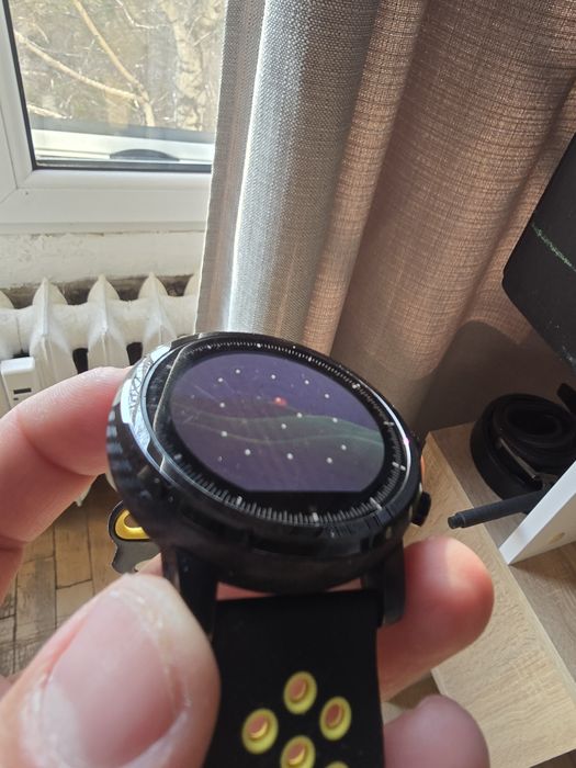 Amazfit stratos смарт часовник