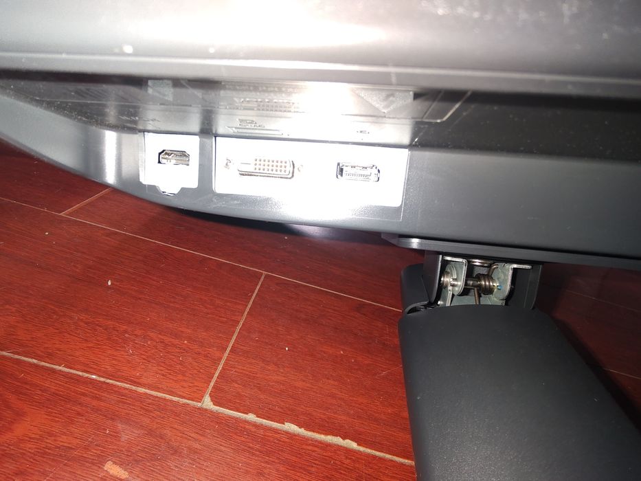 Ce se vede in poze vând urgent !!!