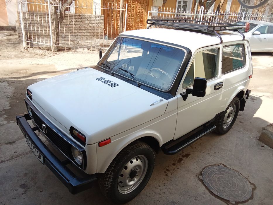 Продаётся НИВА 21-21 отличном состояние.