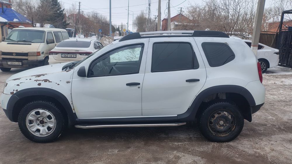 Продам автомобиль 2013 года выпуска