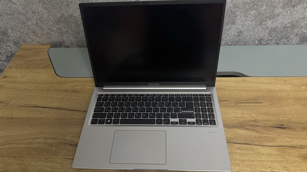 ASUS VivoBook X1605ZA