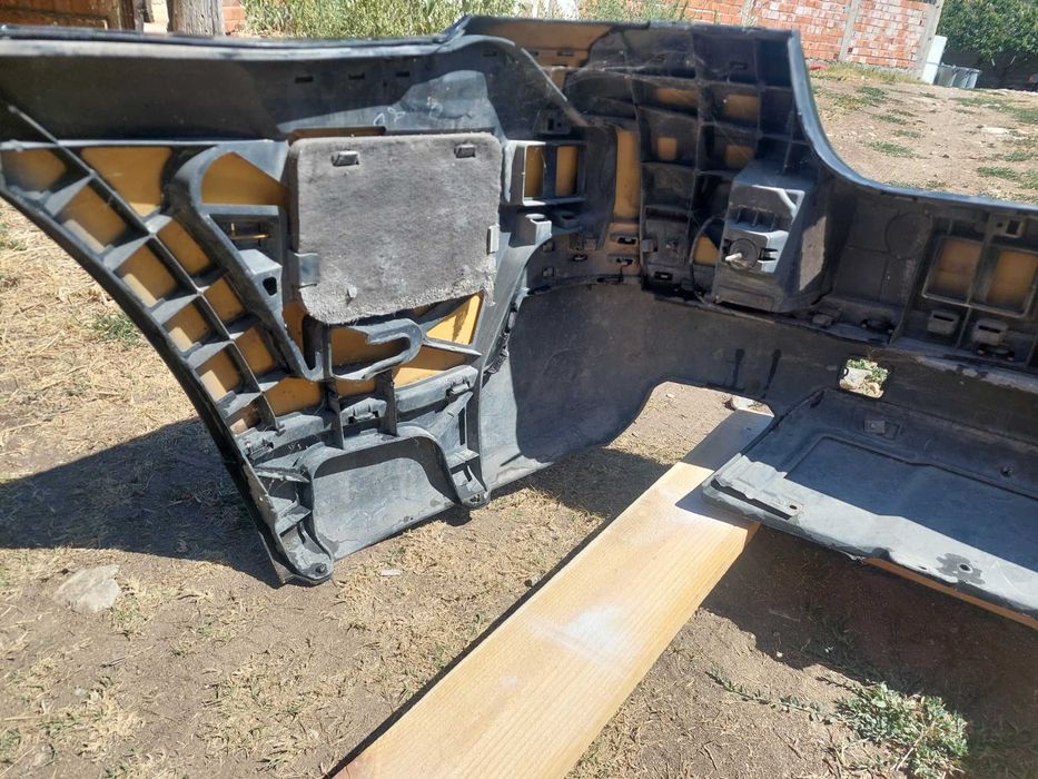 Задна броня GL x164
