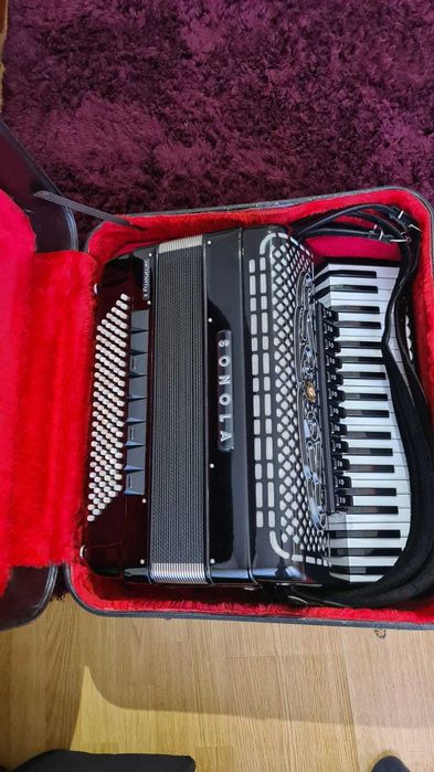 VĪnd acordeon italian Guerrini sonola 120 basi impecabil, ca nou 2+2,