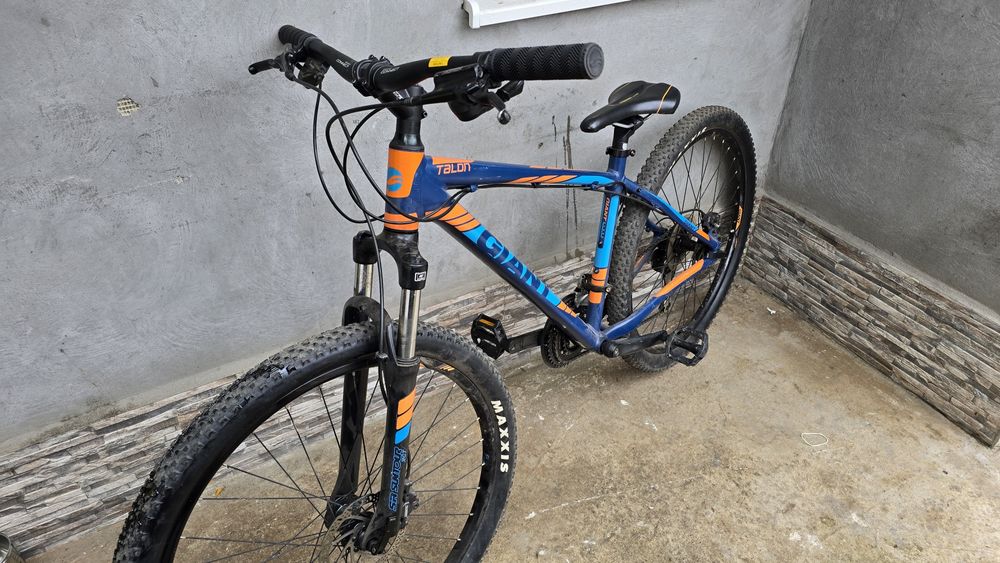 Vand bicicleta Giant Talon 4 marime M