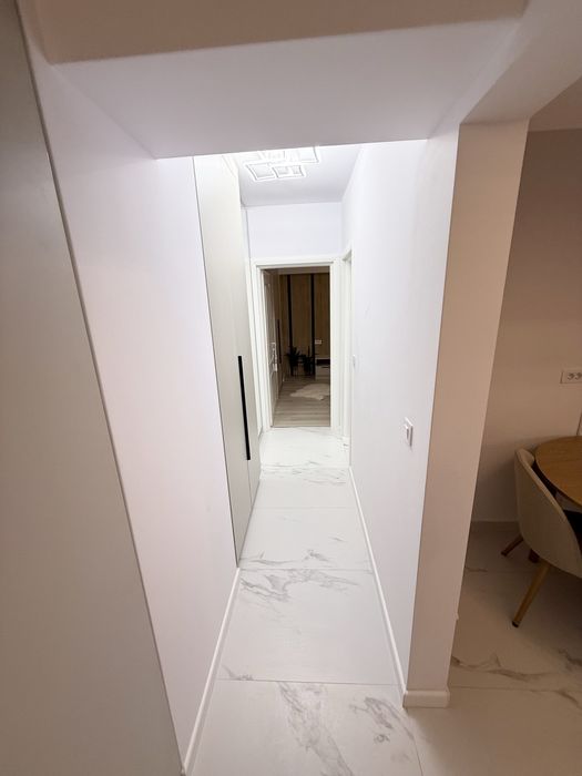 Inchiriez apartament de lux cu  2 camere, in bloc nou