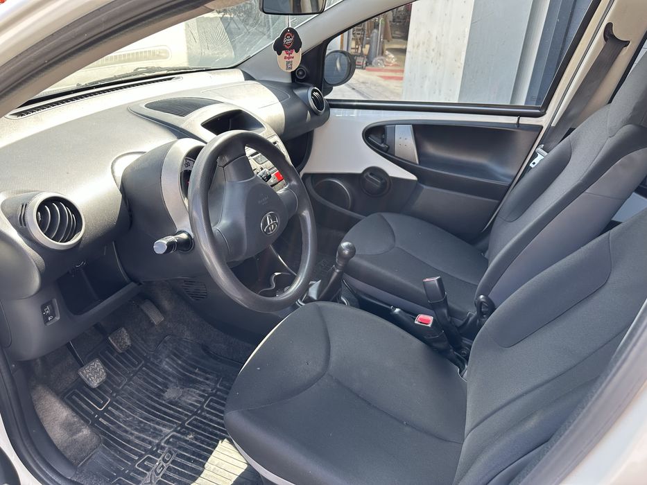 Rent a car Delivery | Inchirieri Auto termen lung